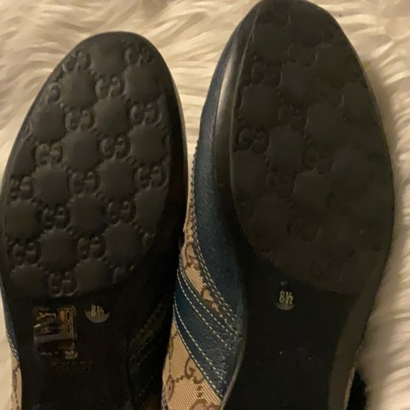 Gucci Navy and Beige Monogram Sneakers - Picture 5 of 11